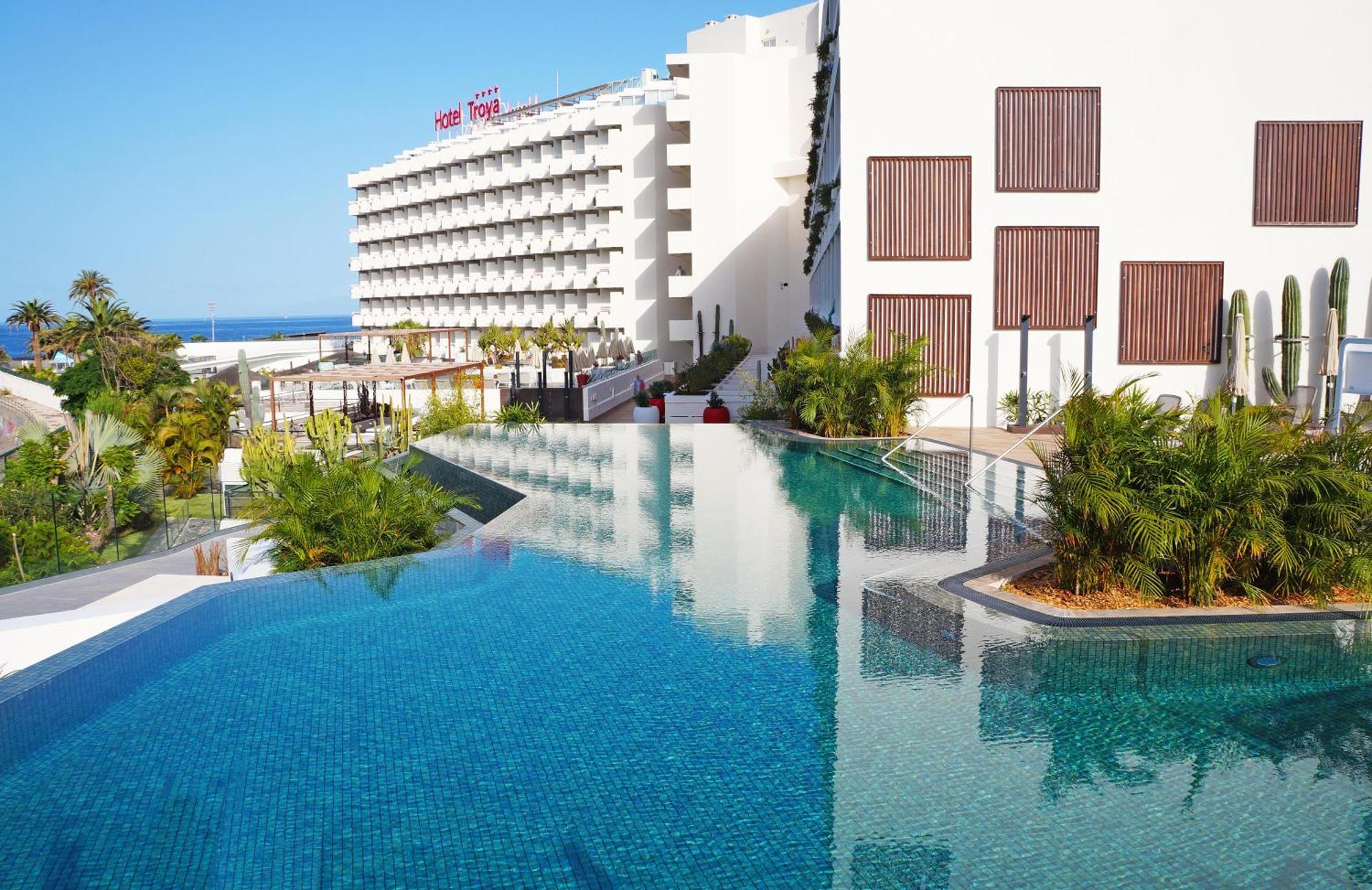 Alexandre Troya Hotel Playa de las Americas  Exterior photo