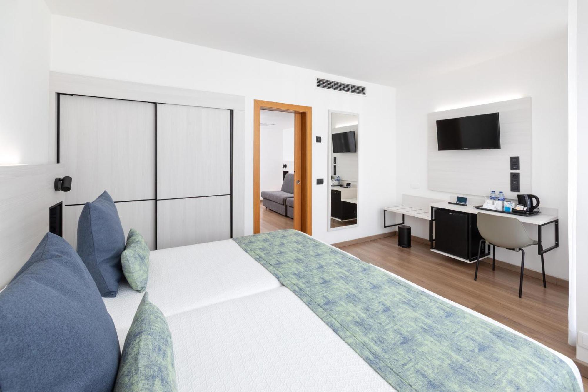 Alexandre Troya Hotel Playa de las Americas  Exterior photo
